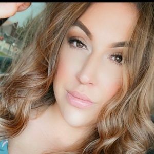 Meet your Posher, Mandy